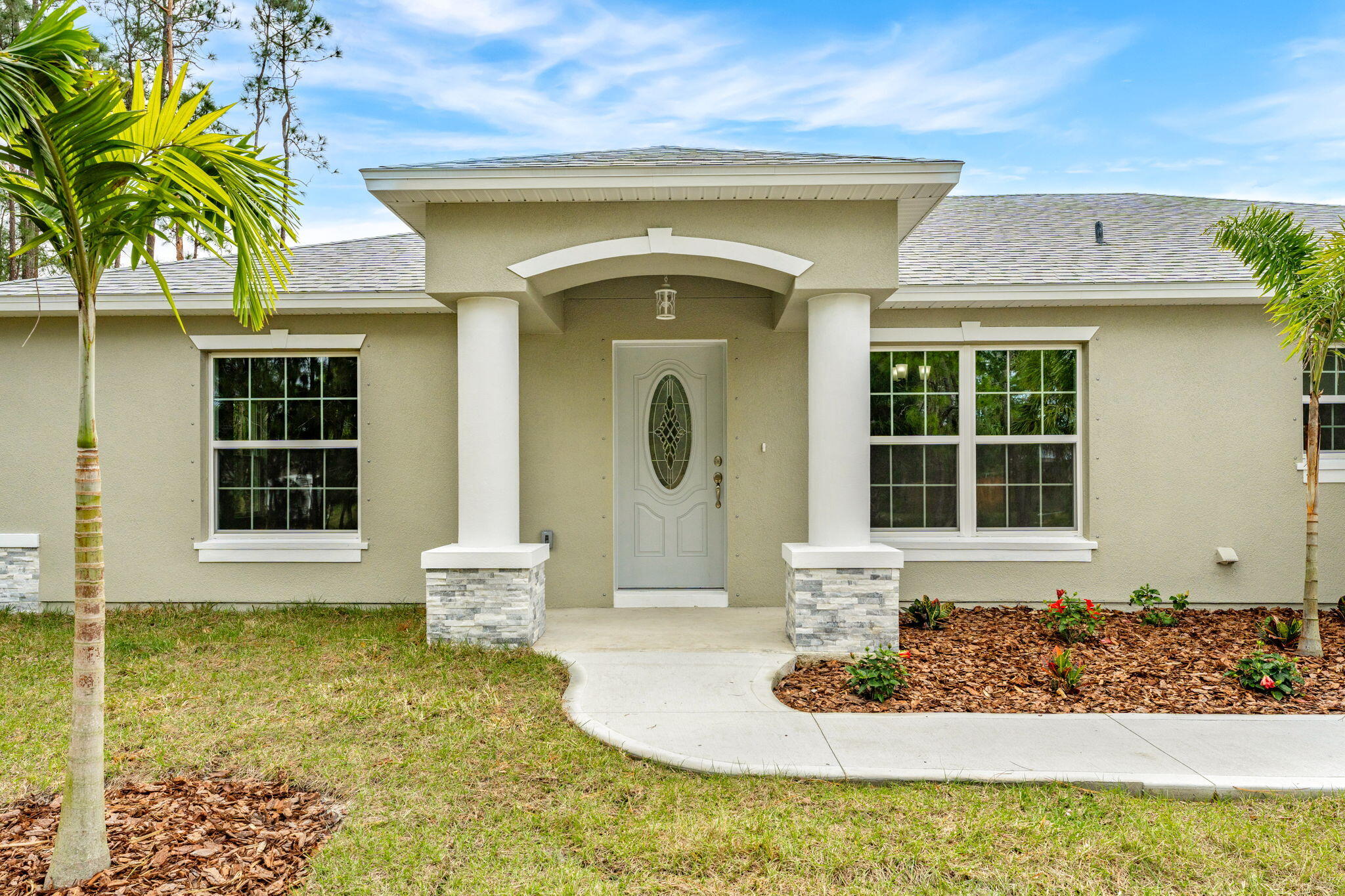 734 Hainey Street SW