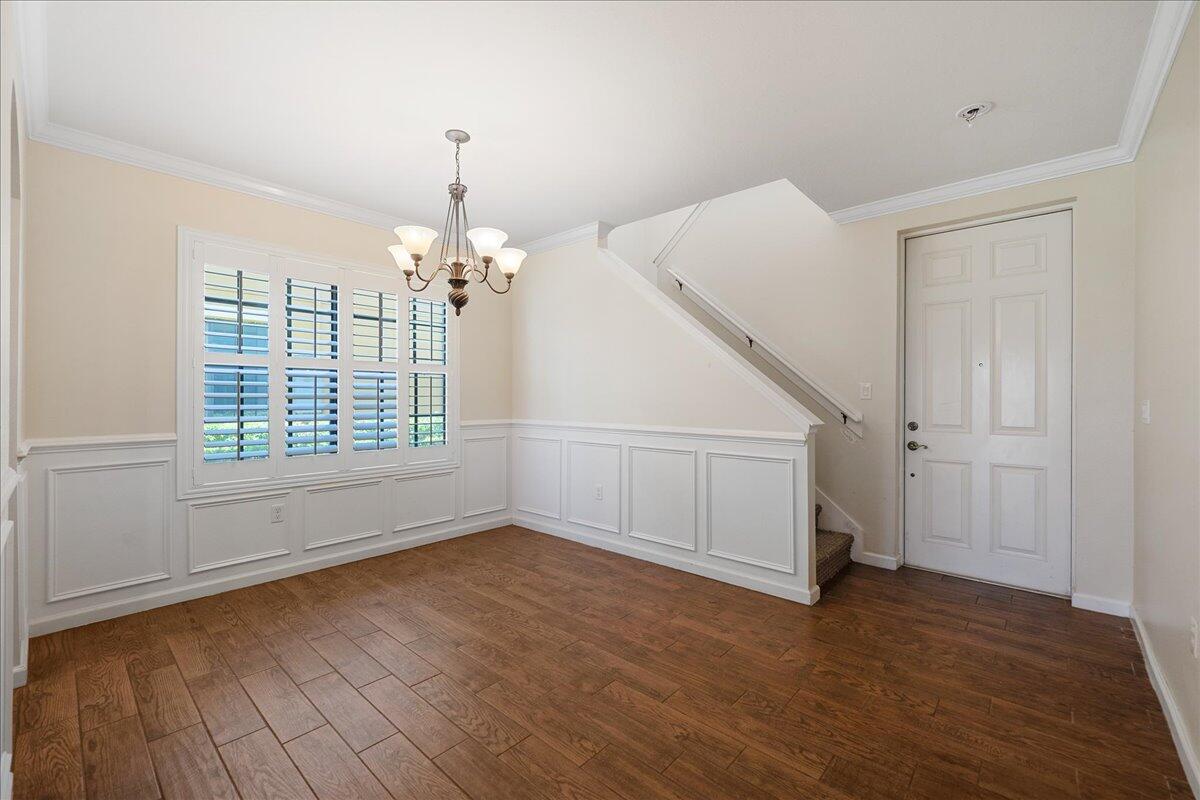 700 Ventura Drive