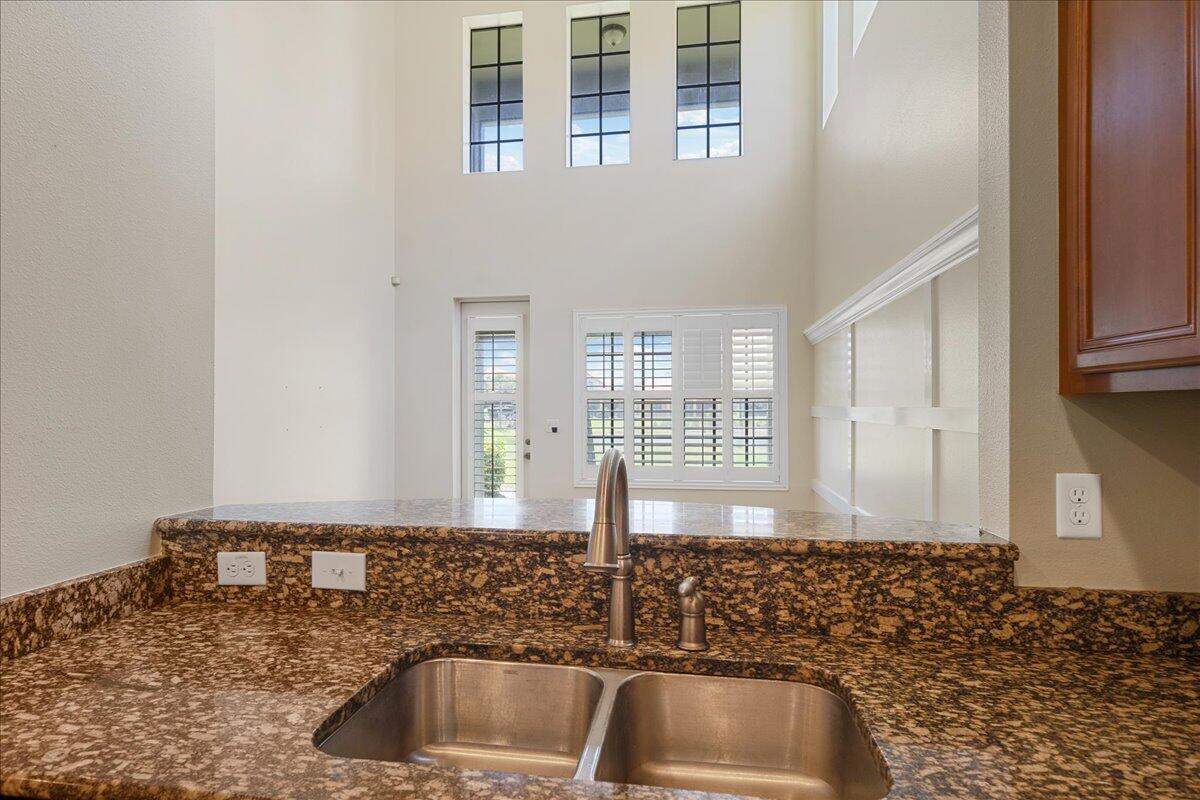 700 Ventura Drive