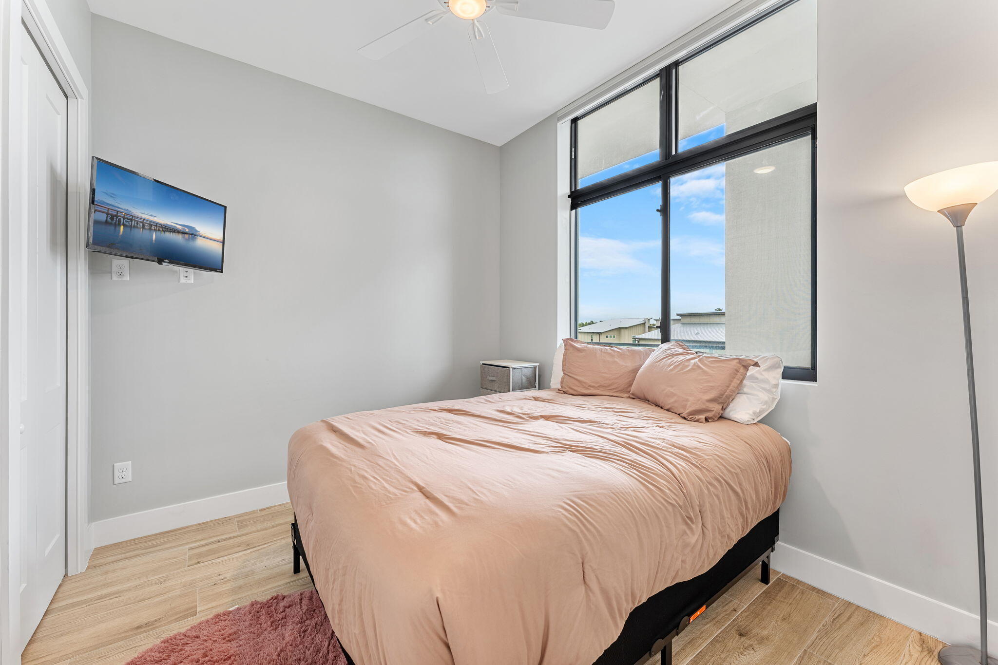 205 Strand Drive, 302