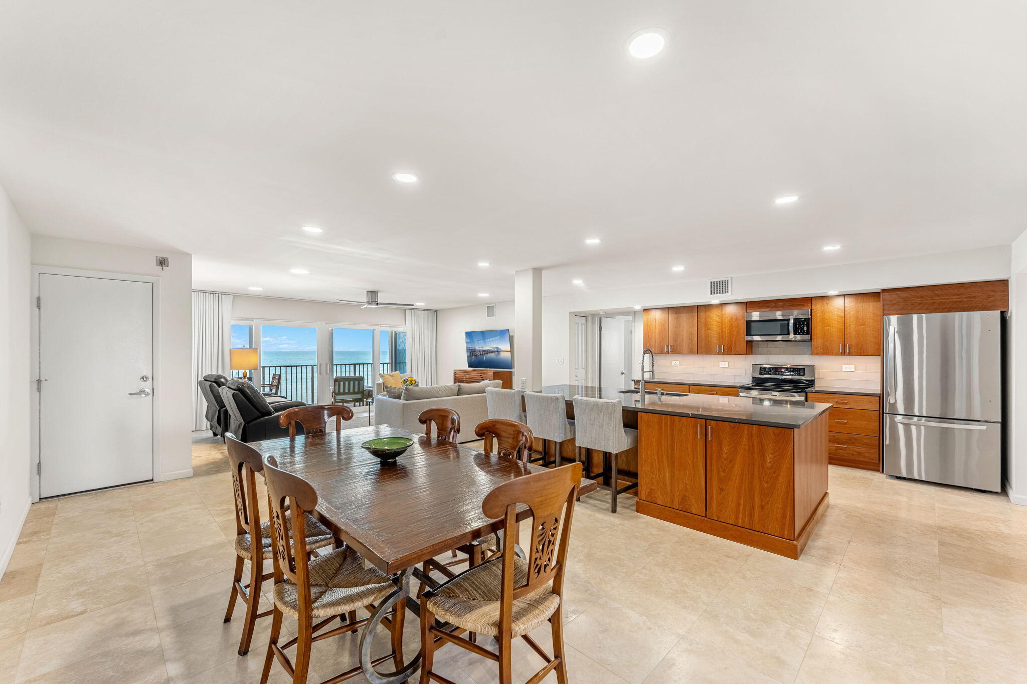 2101 Atlantic Street, 534