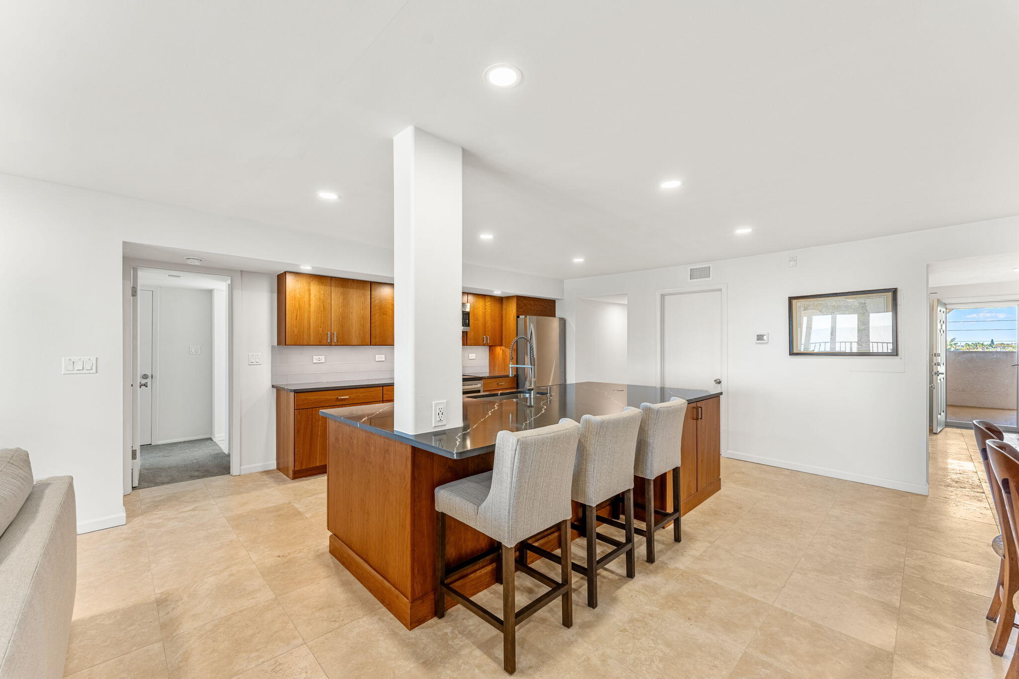 2101 Atlantic Street, 534