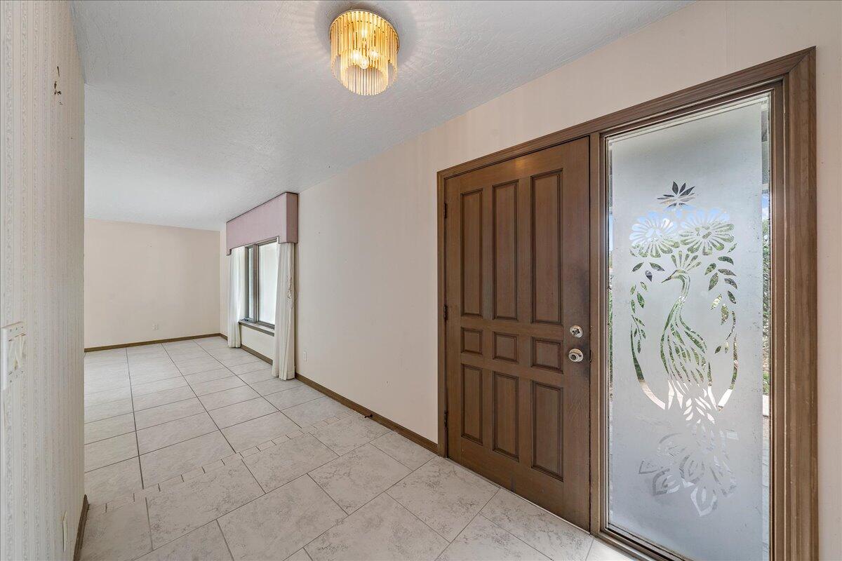 595 Bella Vista Corte