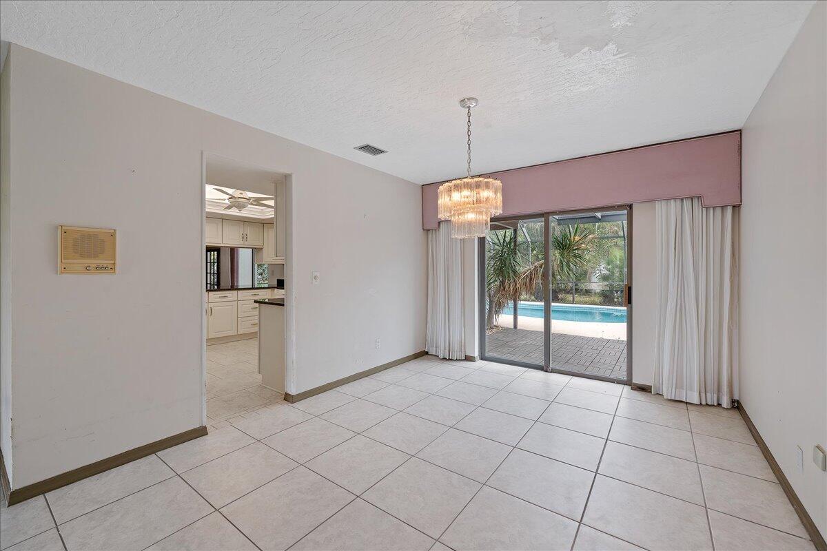 595 Bella Vista Corte