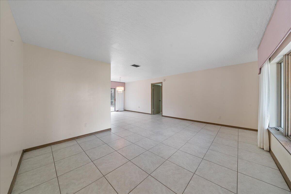 595 Bella Vista Corte