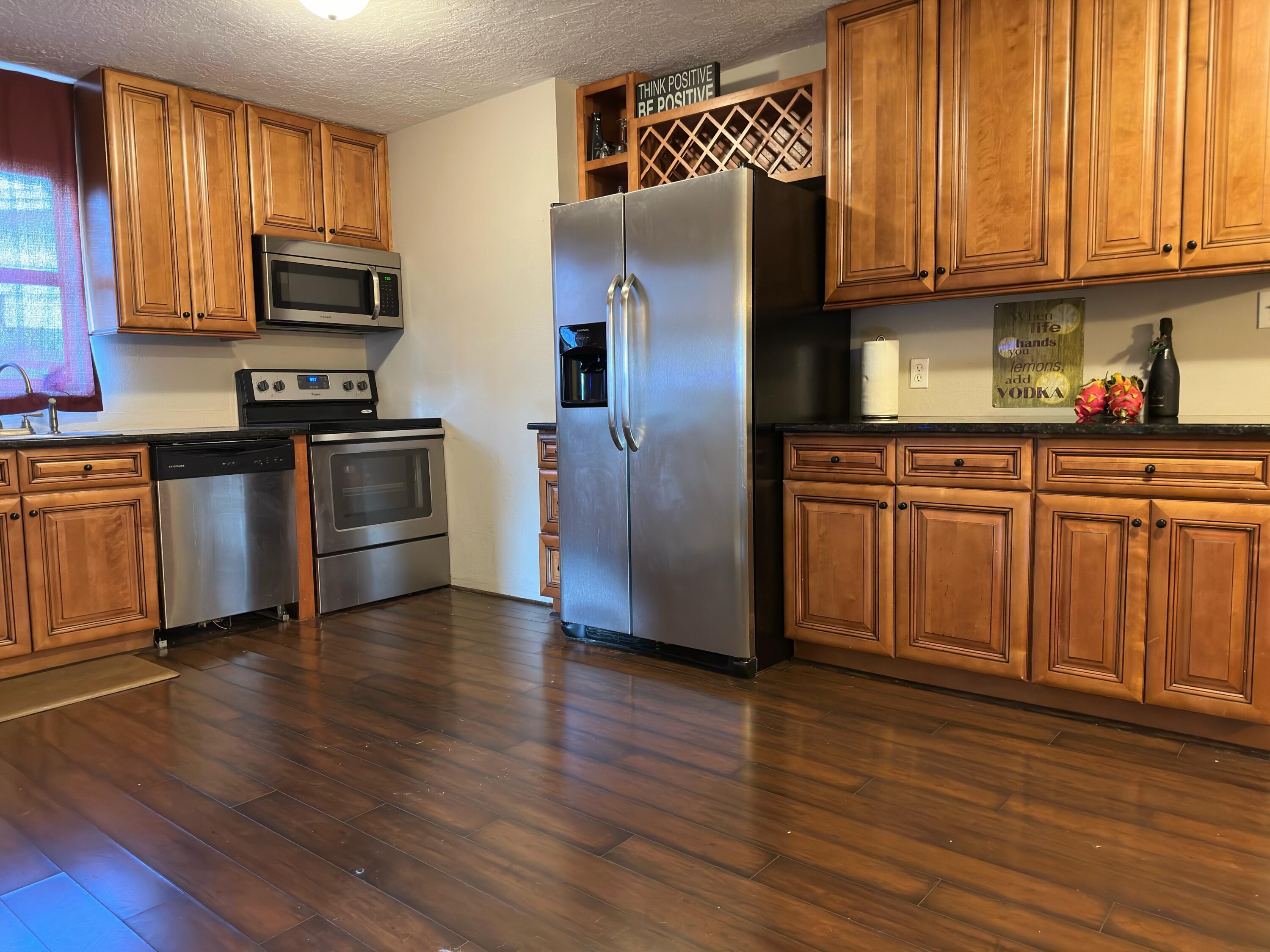 2445 Sadler Lane