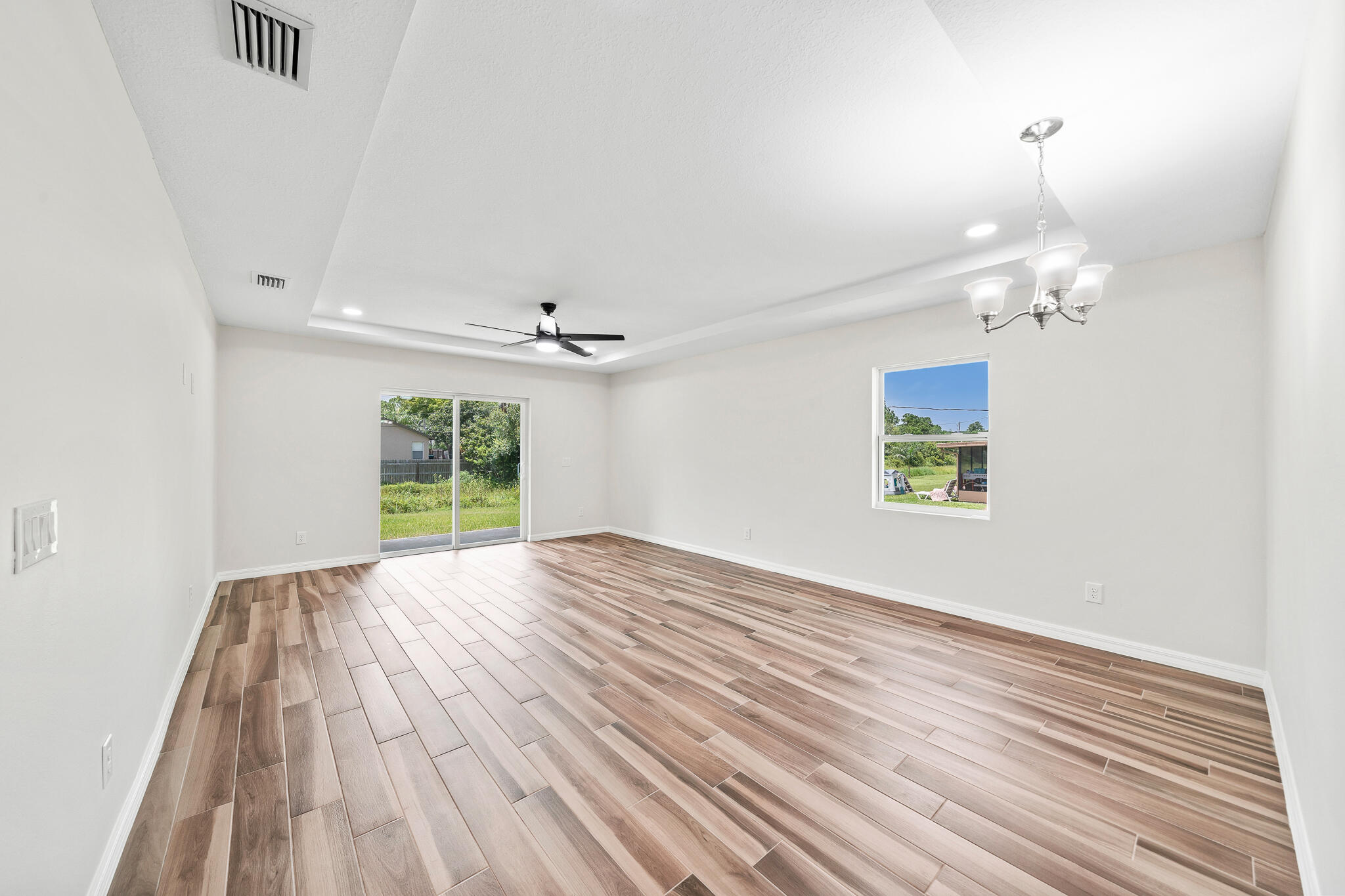 2326 Madrid Avenue SE