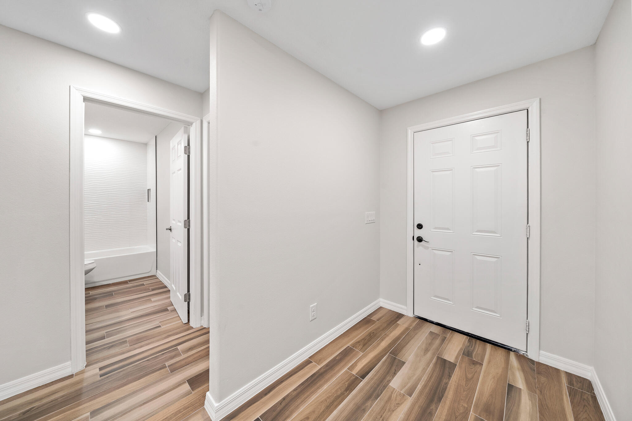 2326 Madrid Avenue SE