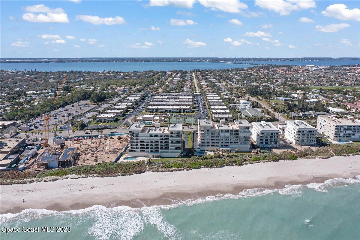 2727 N Hwy A1a, 602