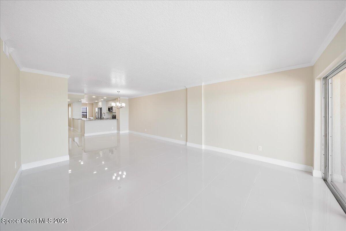 2727 N Hwy A1a, 602
