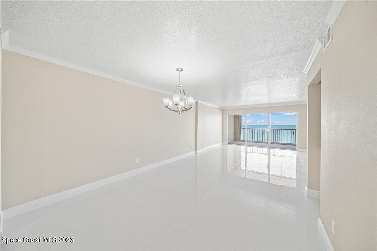 2727 N Hwy A1a, 602