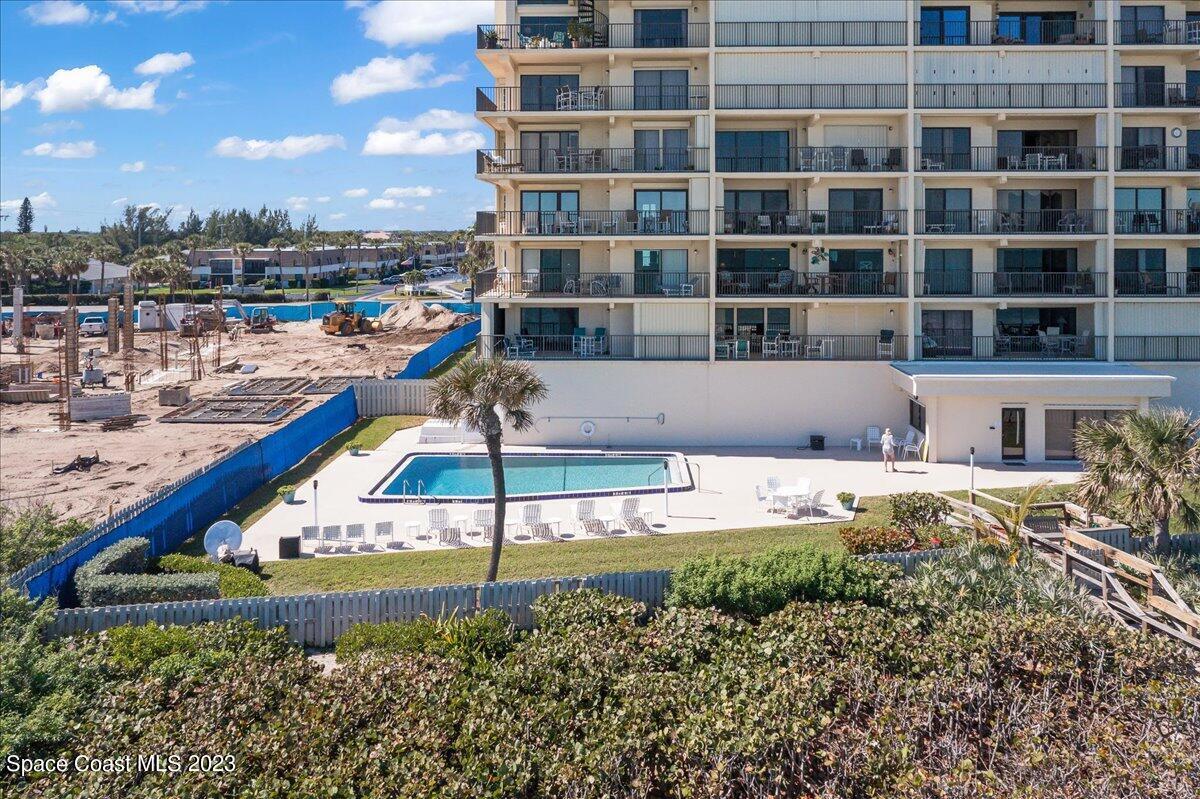 2727 N Hwy A1a, 602