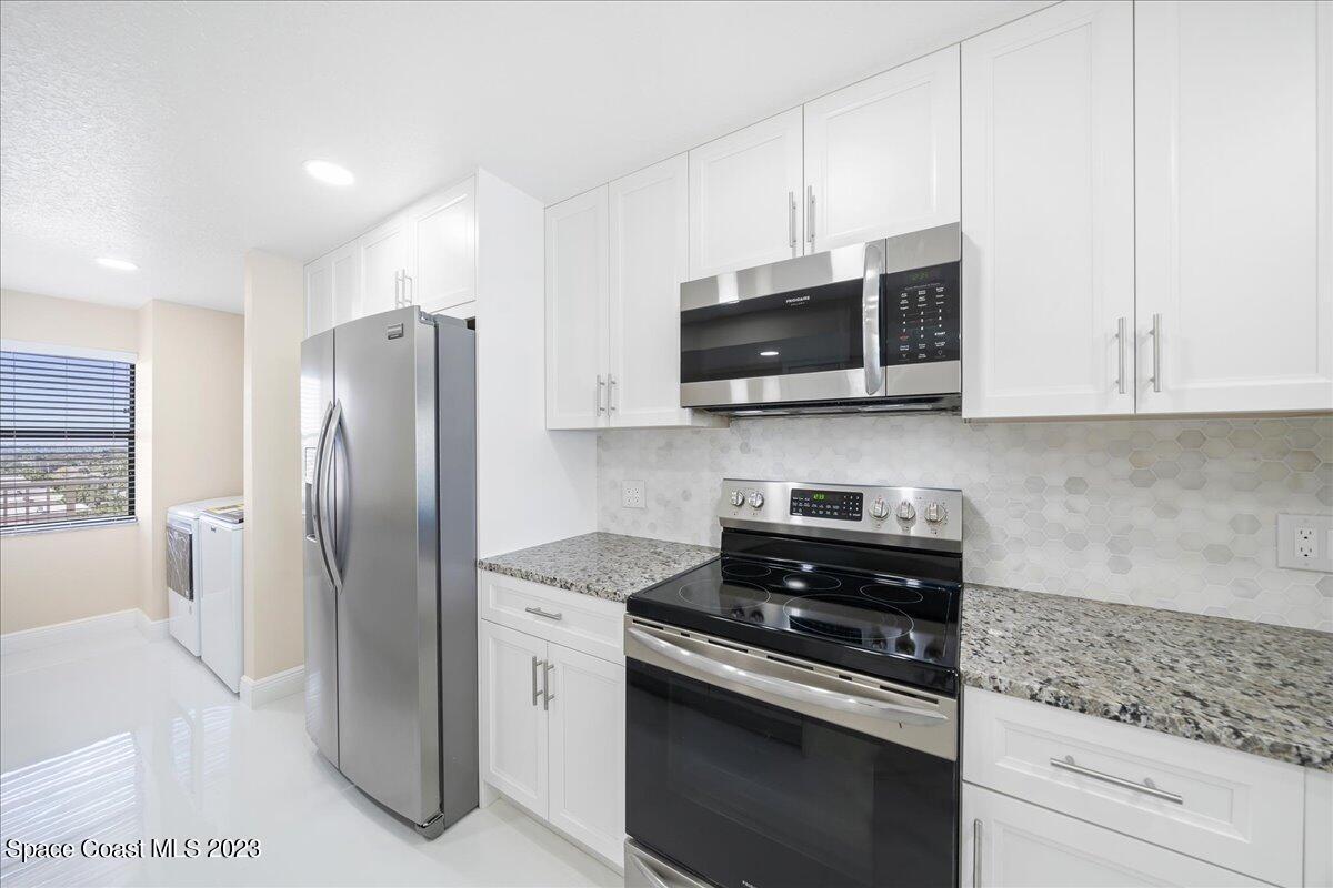2727 N Hwy A1a, 602