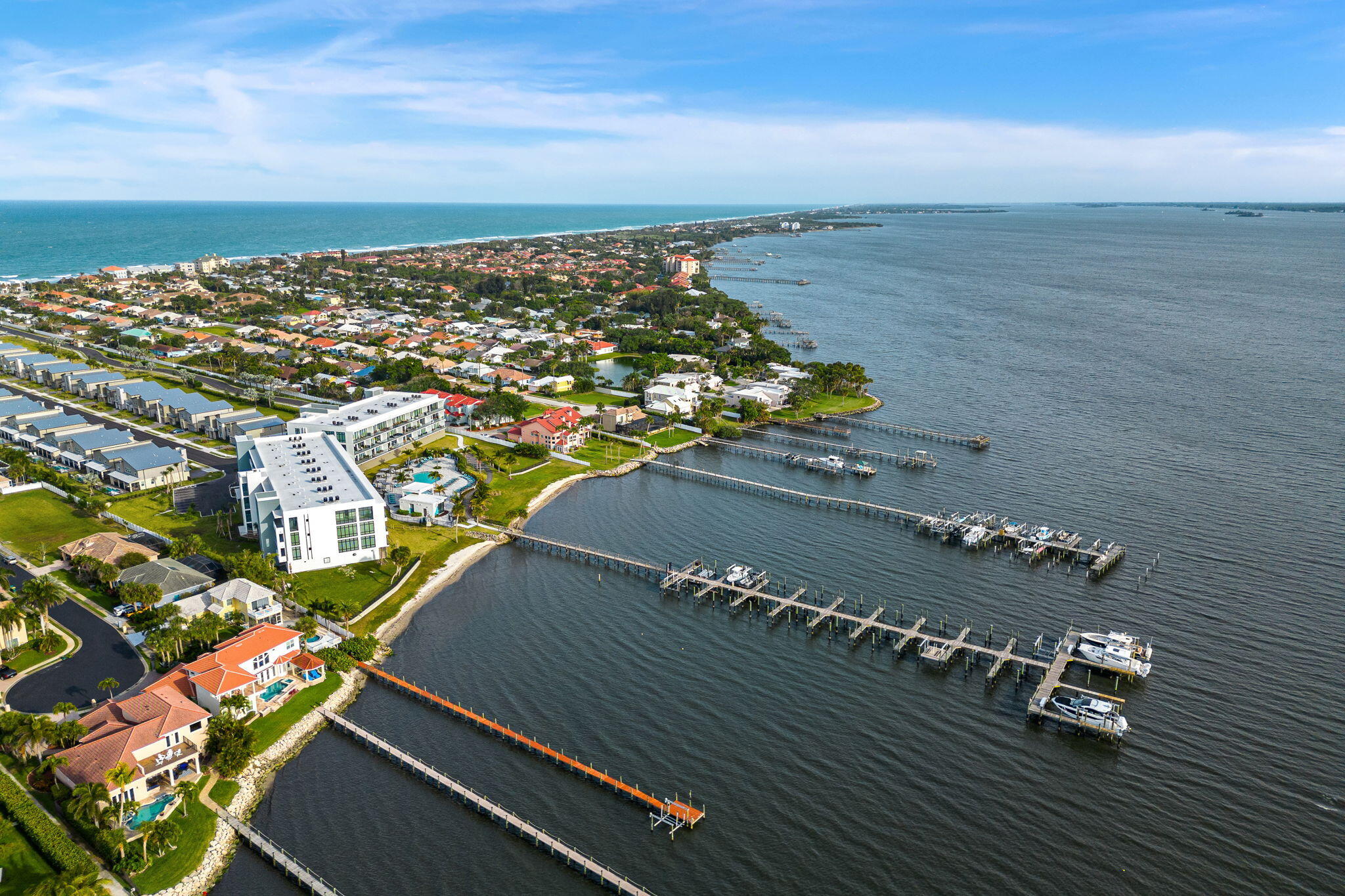 225 Strand Drive, 404