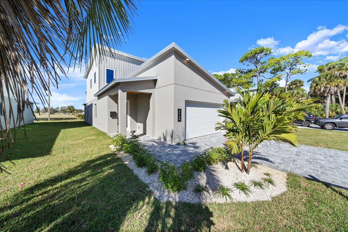 2148 Country Club Road