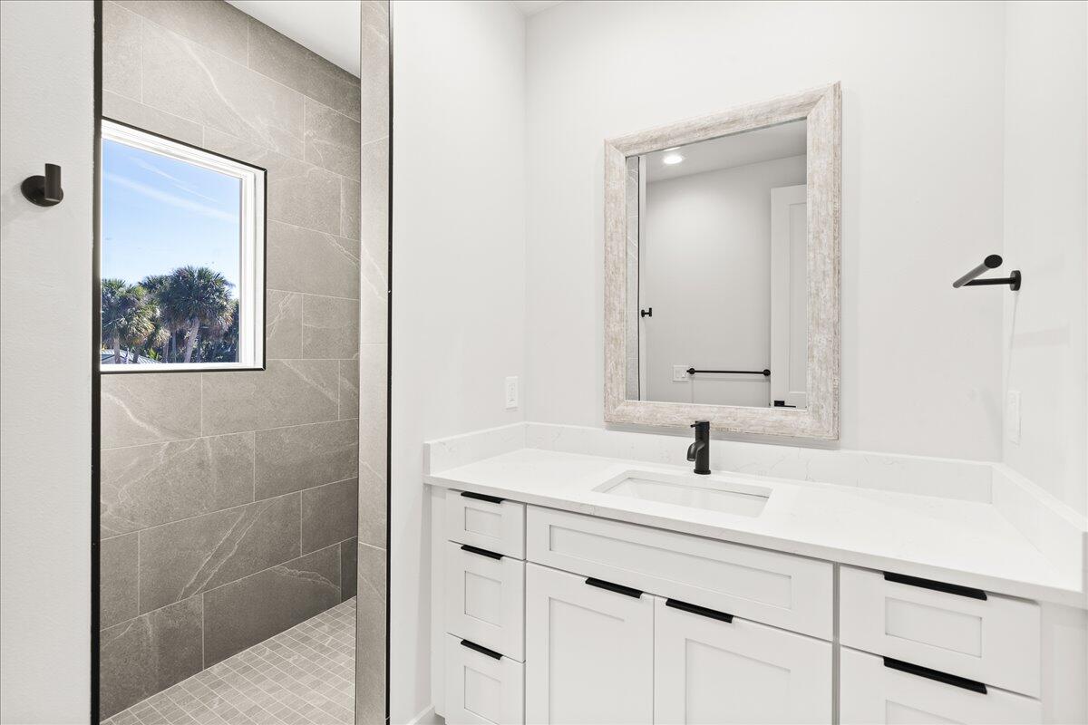 2148 Country Club Road