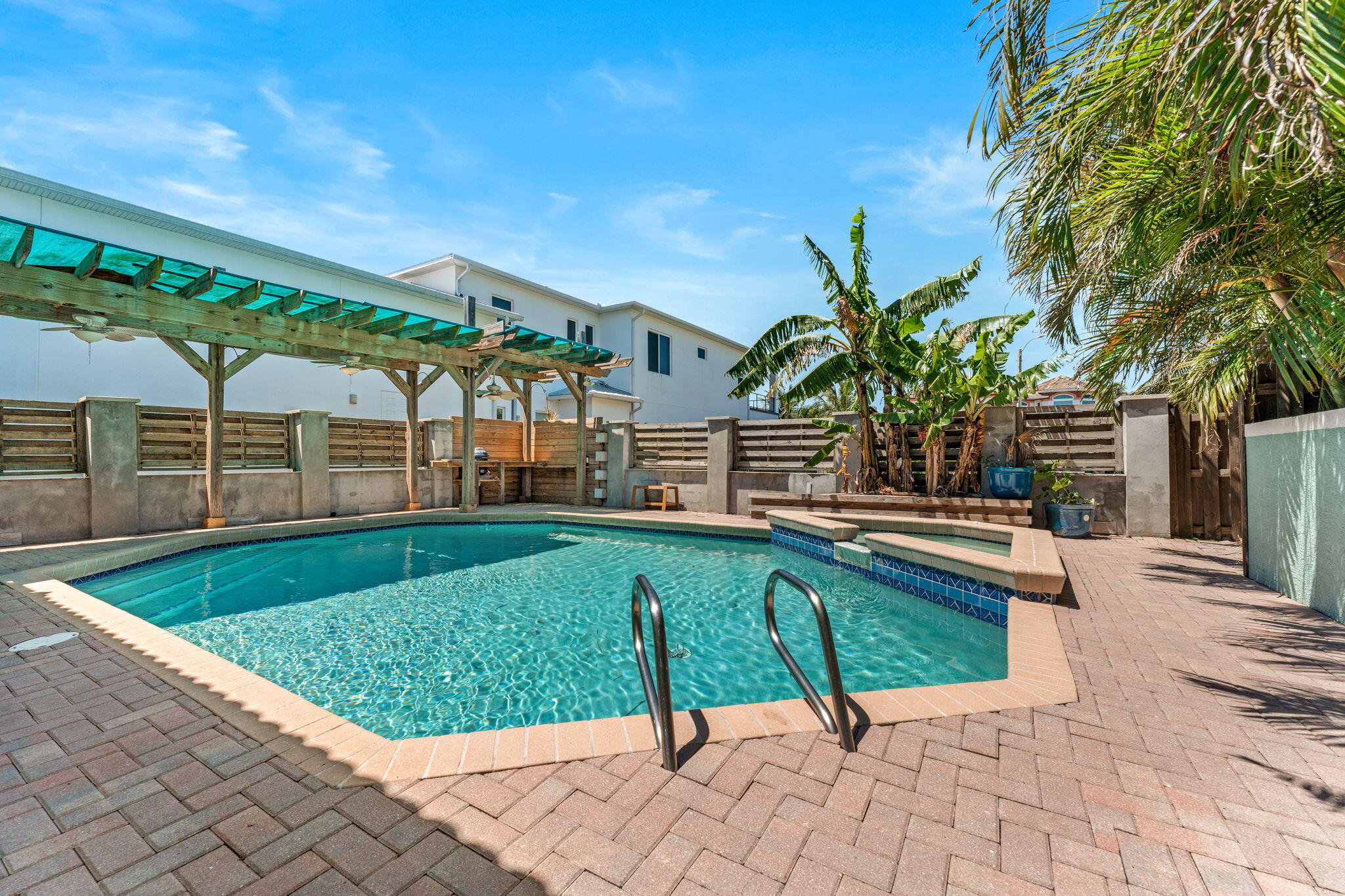 185 Sandy Shoes Drive