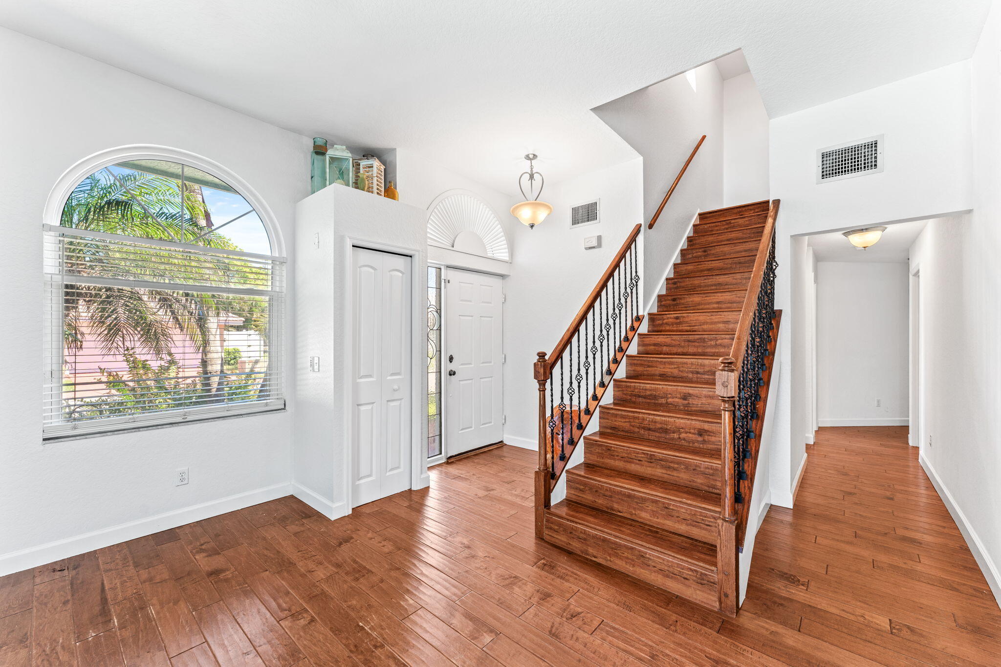 185 Sandy Shoes Drive