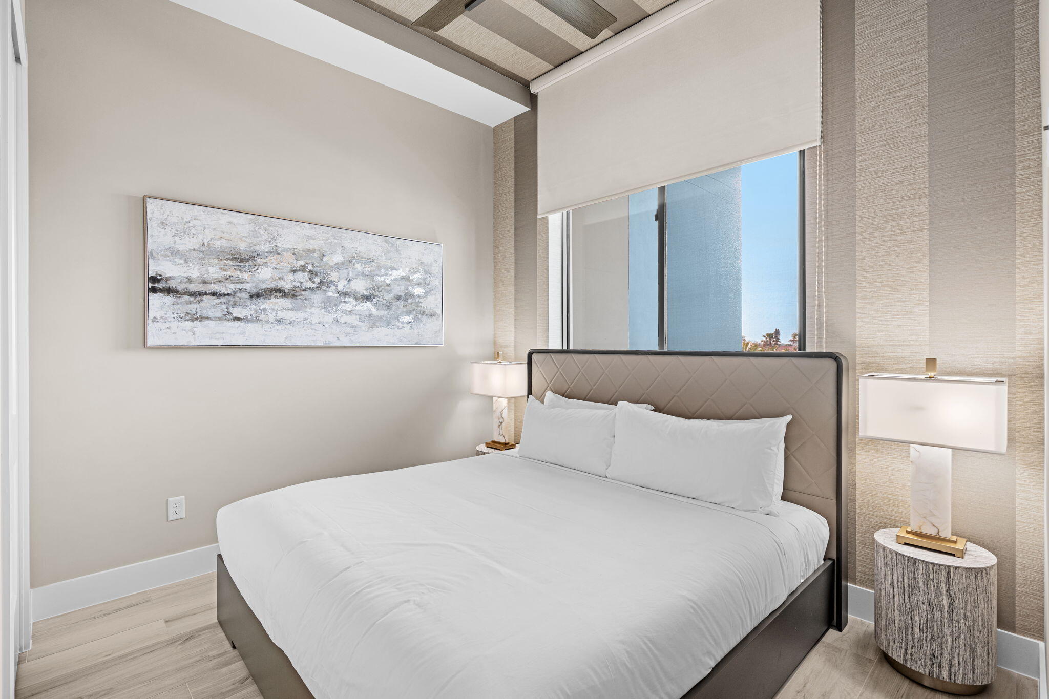 3031 Hafen Lane, 203