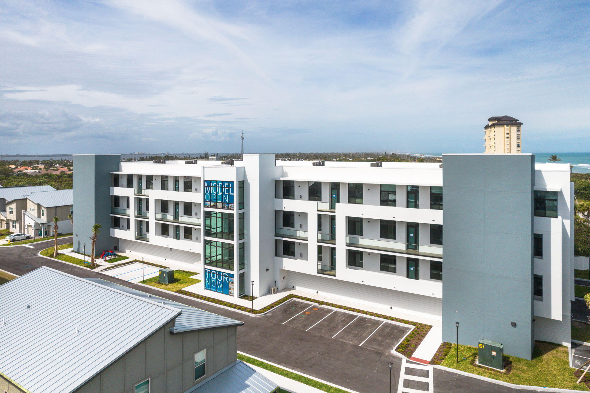 3031 Hafen Lane, 203