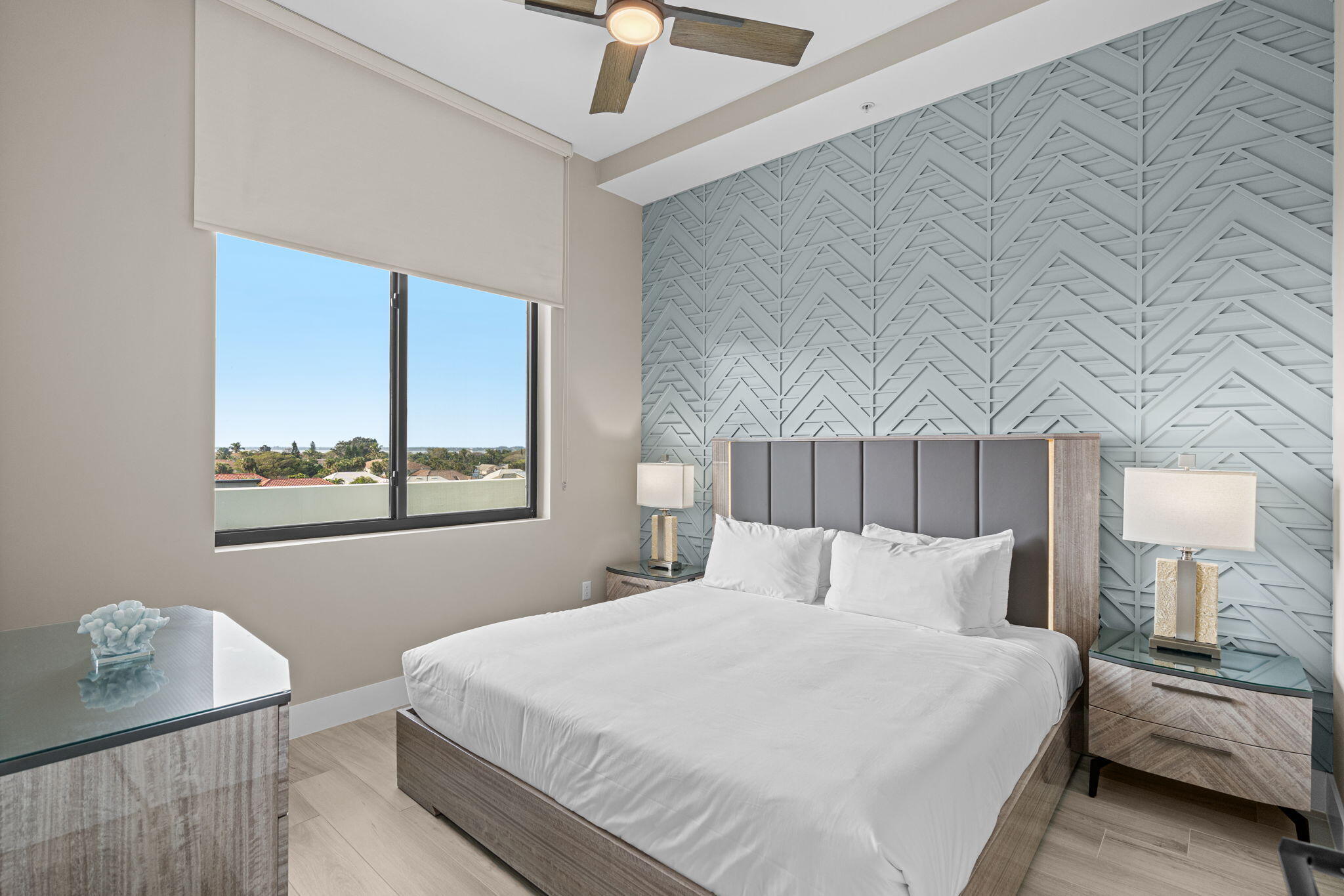 3031 Hafen Lane, 203