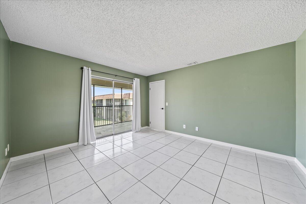 201 Saint Lucie Lane, 807