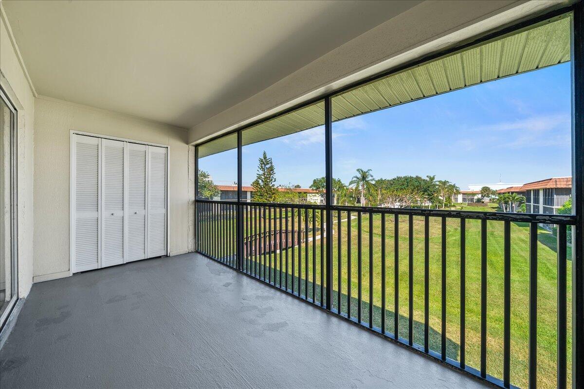 201 Saint Lucie Lane, 807