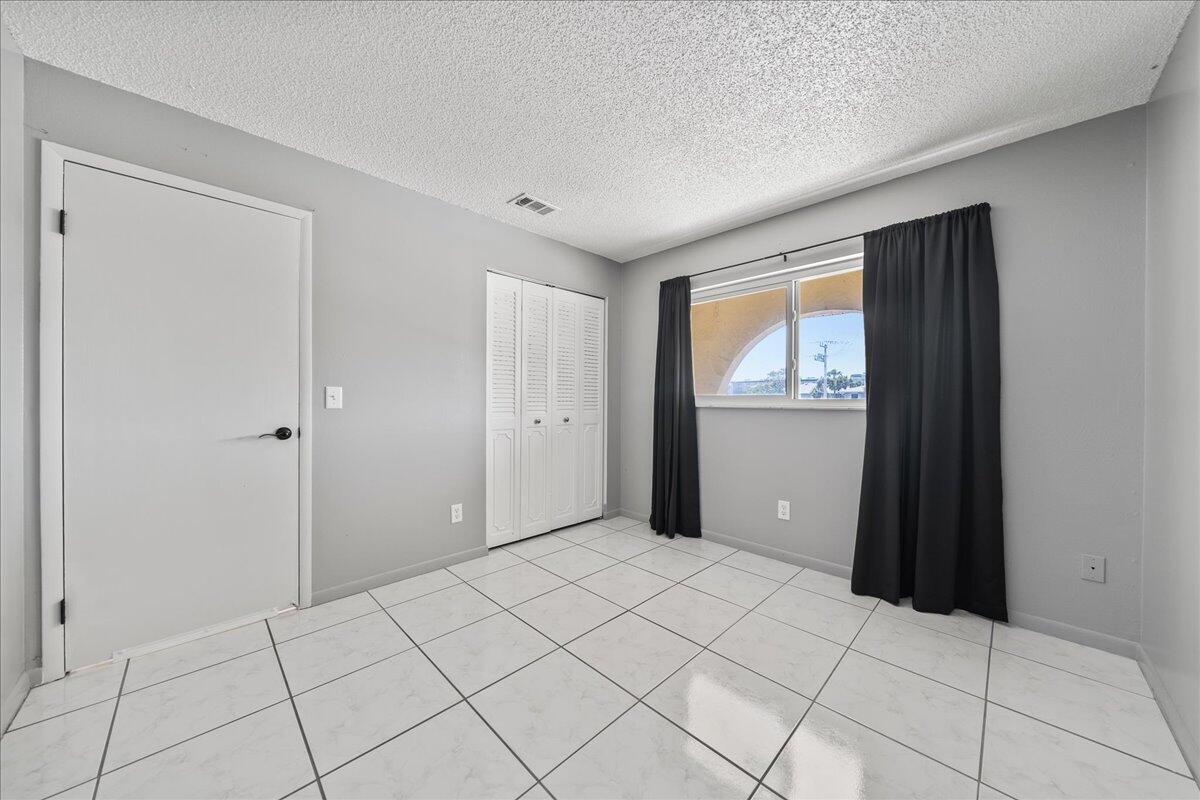 201 Saint Lucie Lane, 807
