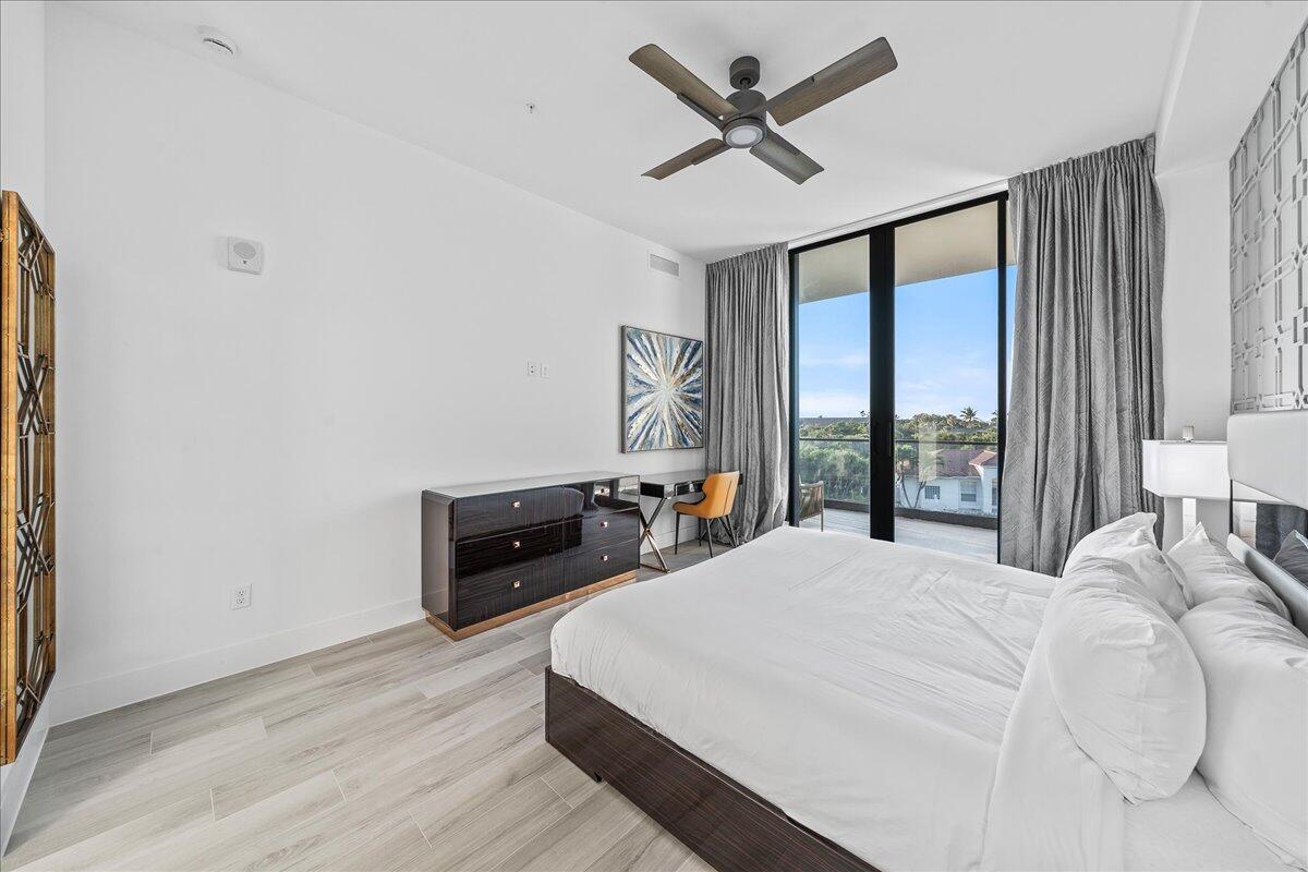 3031 Hafen Lane, 301