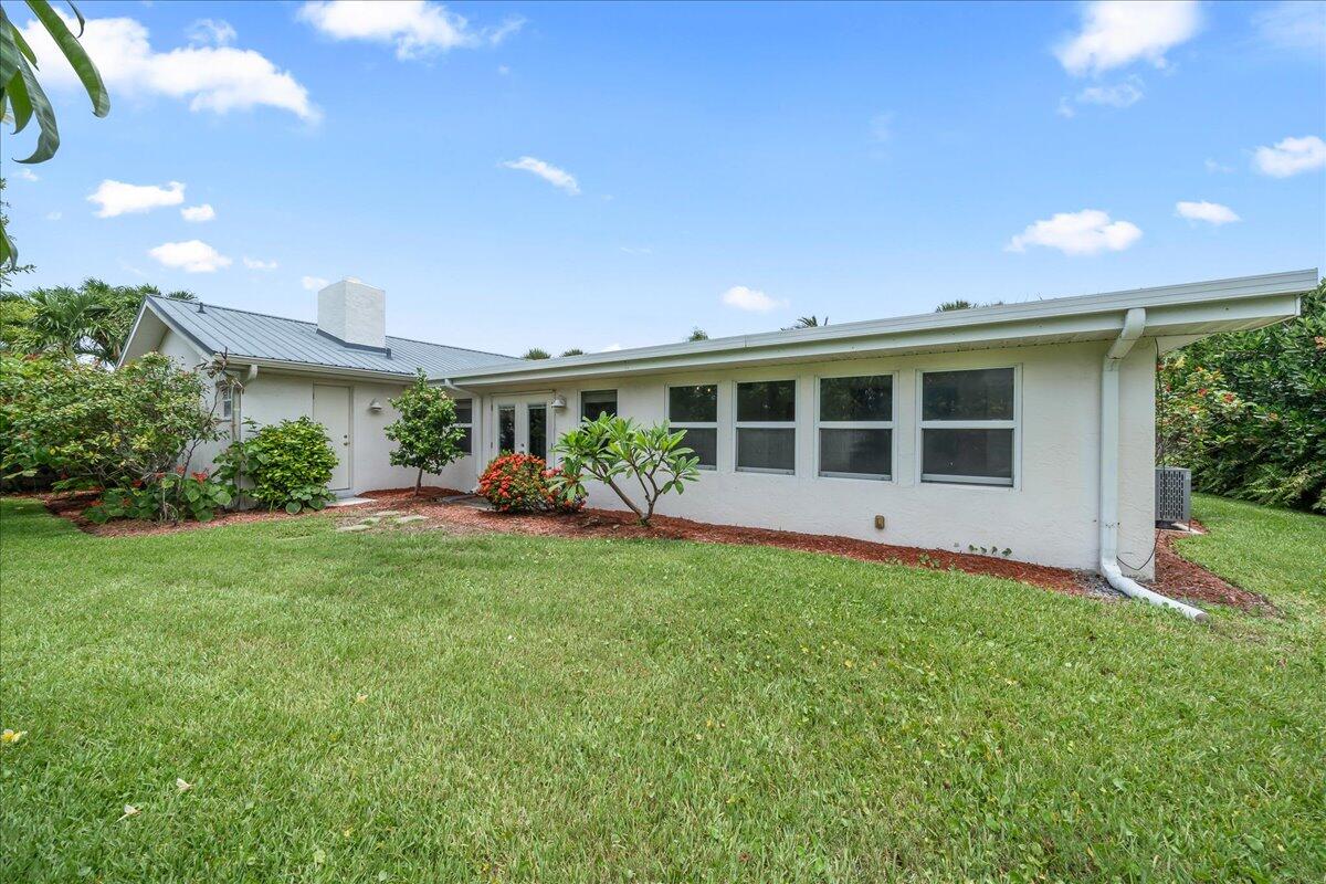 1902 Cedar Lane