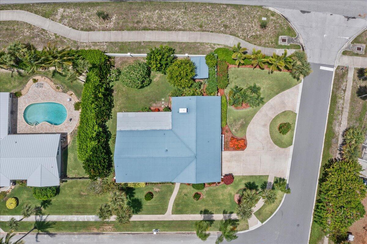 1902 Cedar Lane