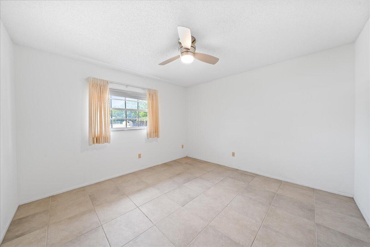1902 Cedar Lane
