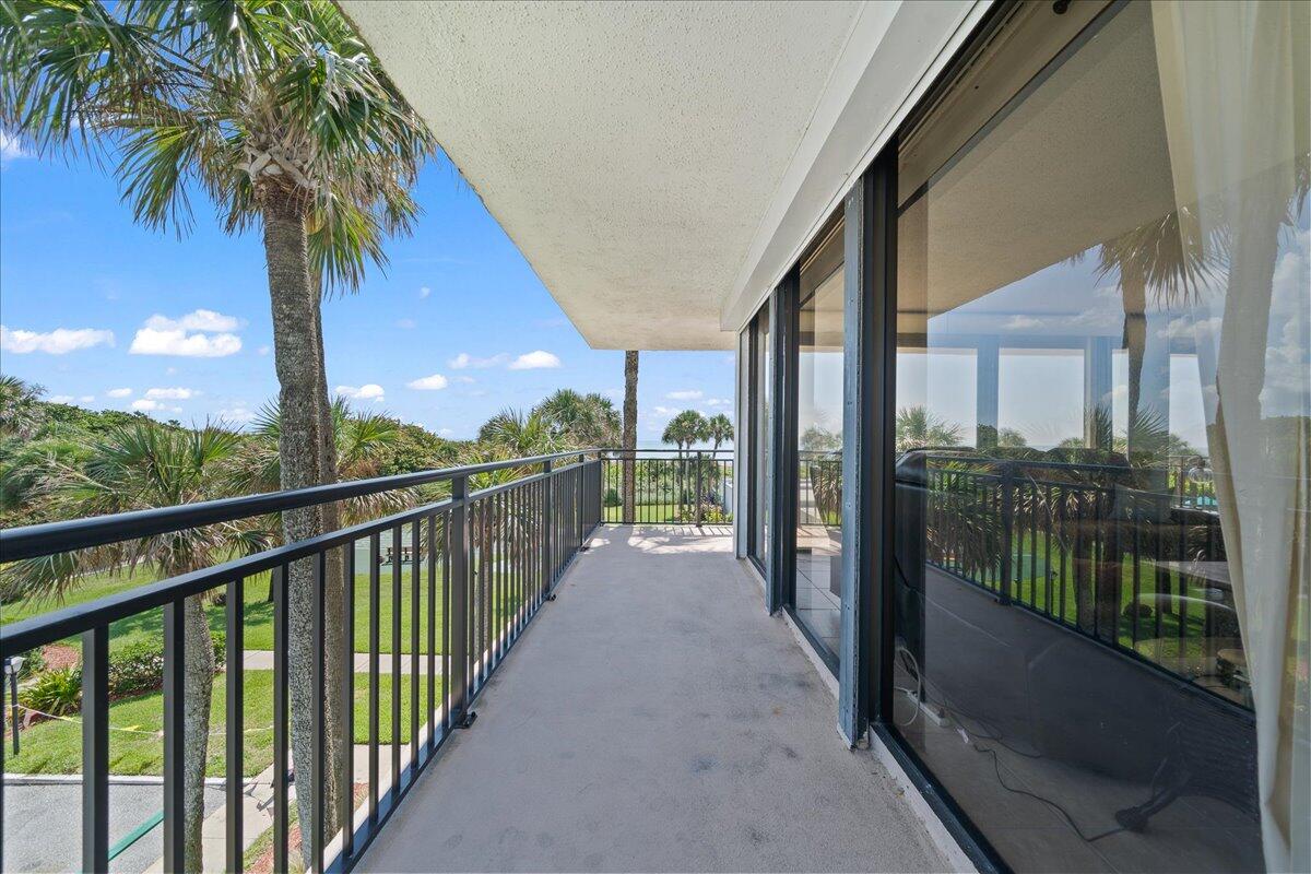 2100 N Atlantic Avenue, 303