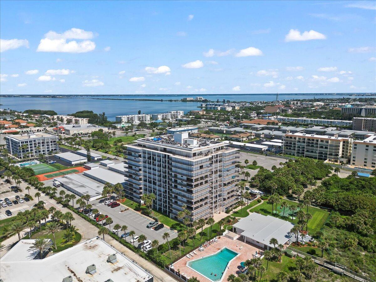 2100 N Atlantic Avenue, 303