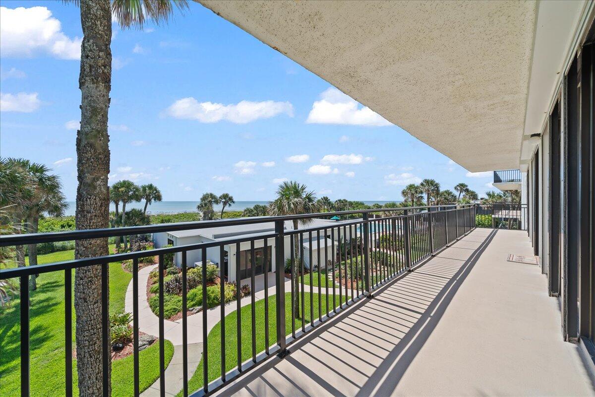 2100 N Atlantic Avenue, 303