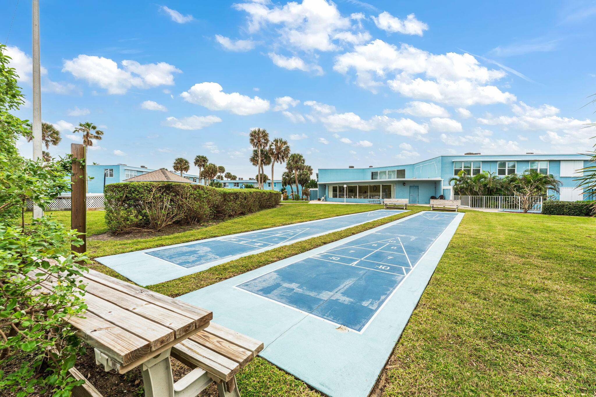 55 Sea Park Boulevard, 414