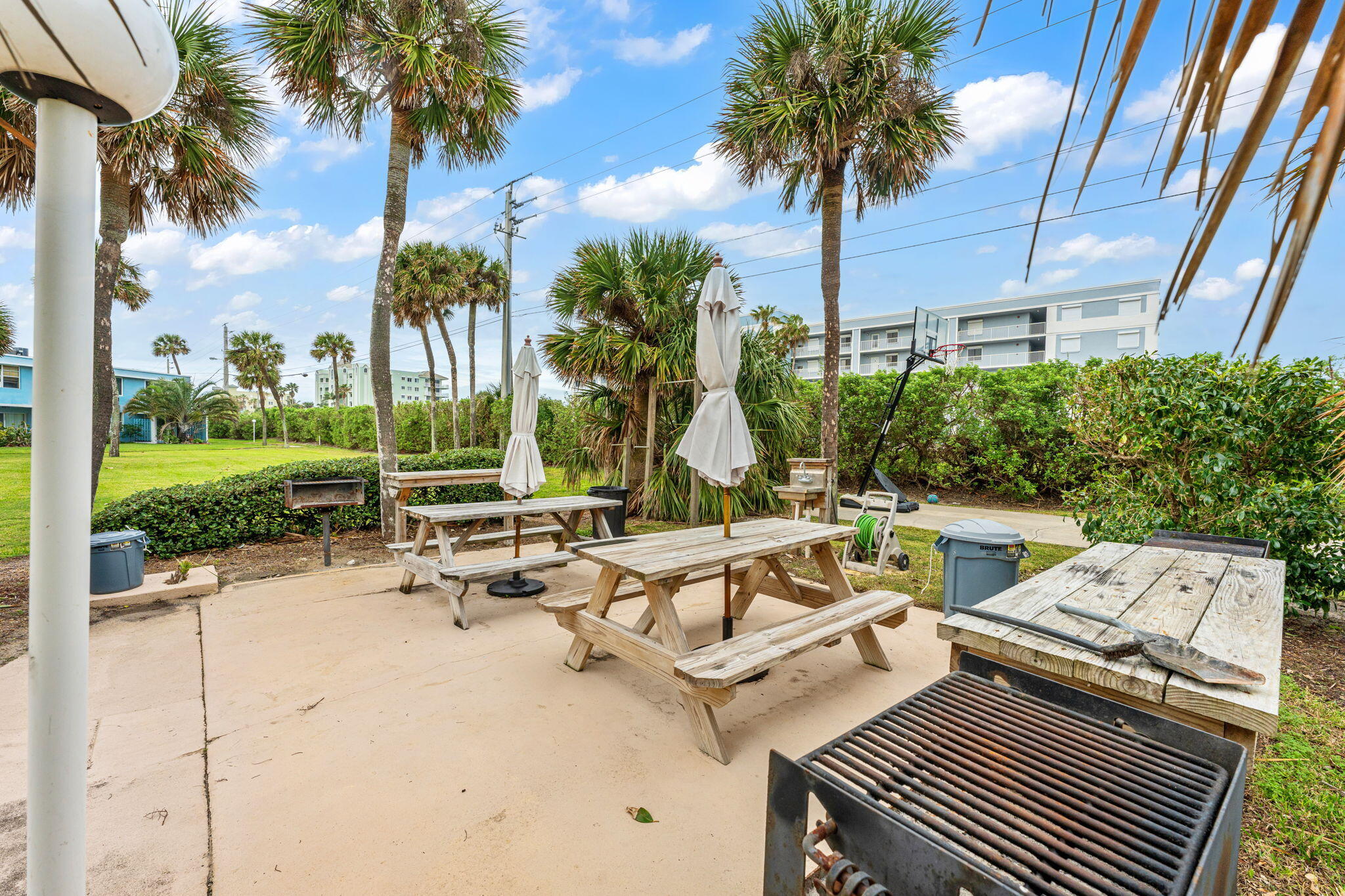 55 Sea Park Boulevard, 414