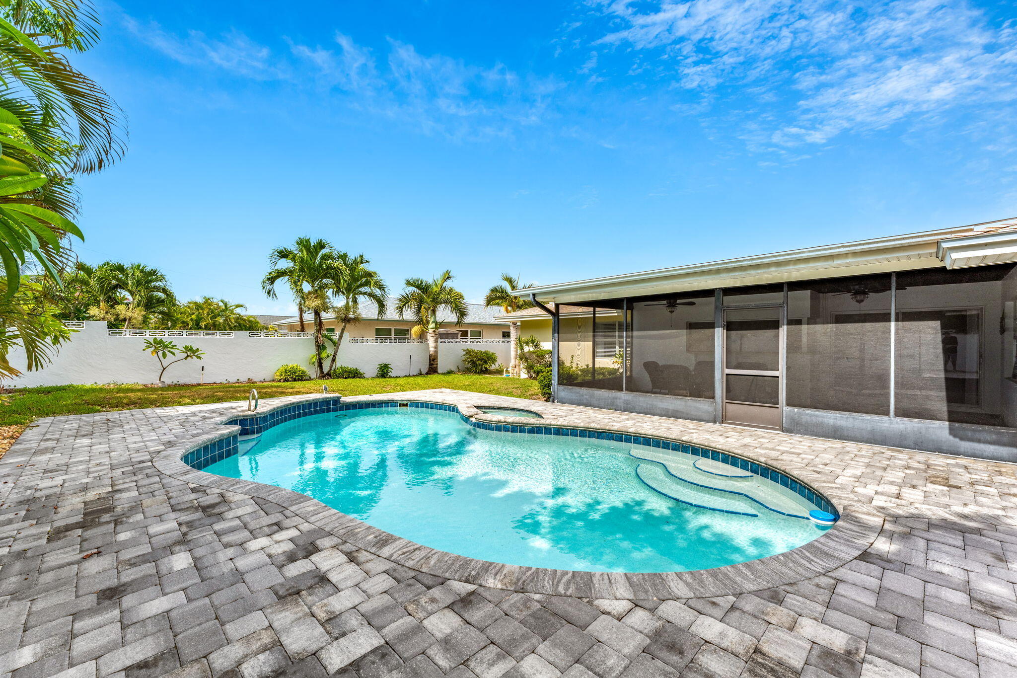 605 Bimini Road