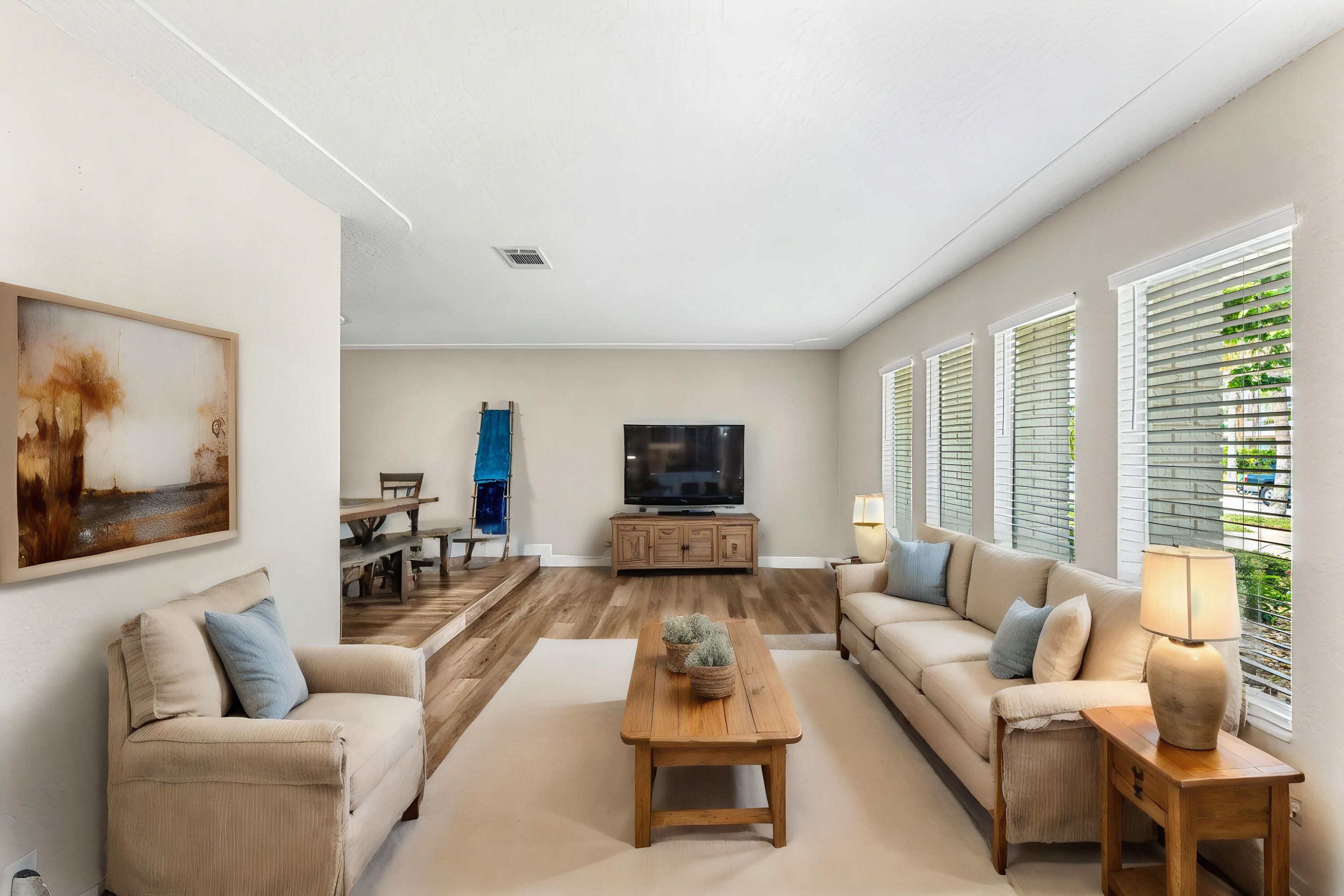 605 Bimini Road