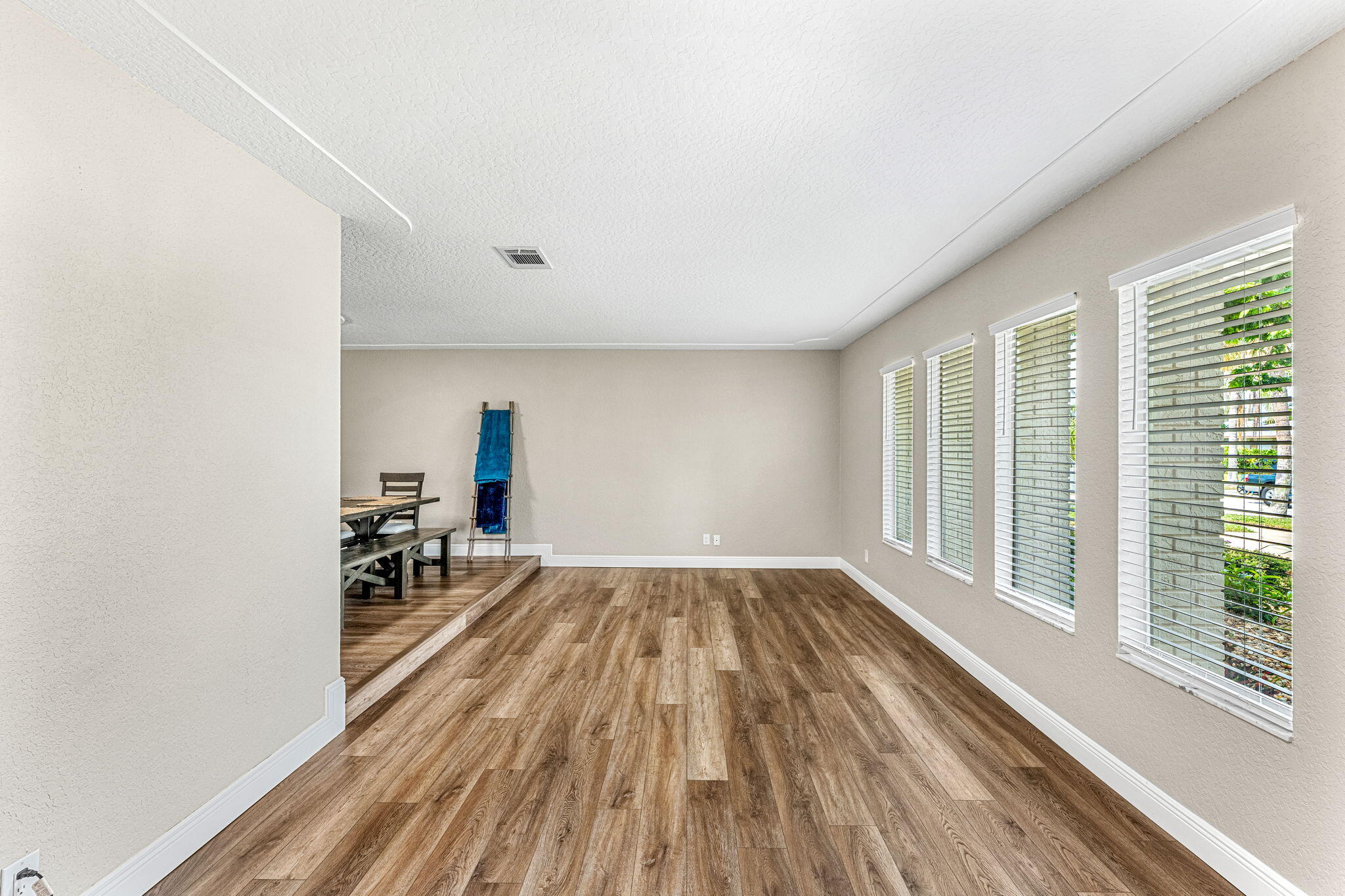 605 Bimini Road