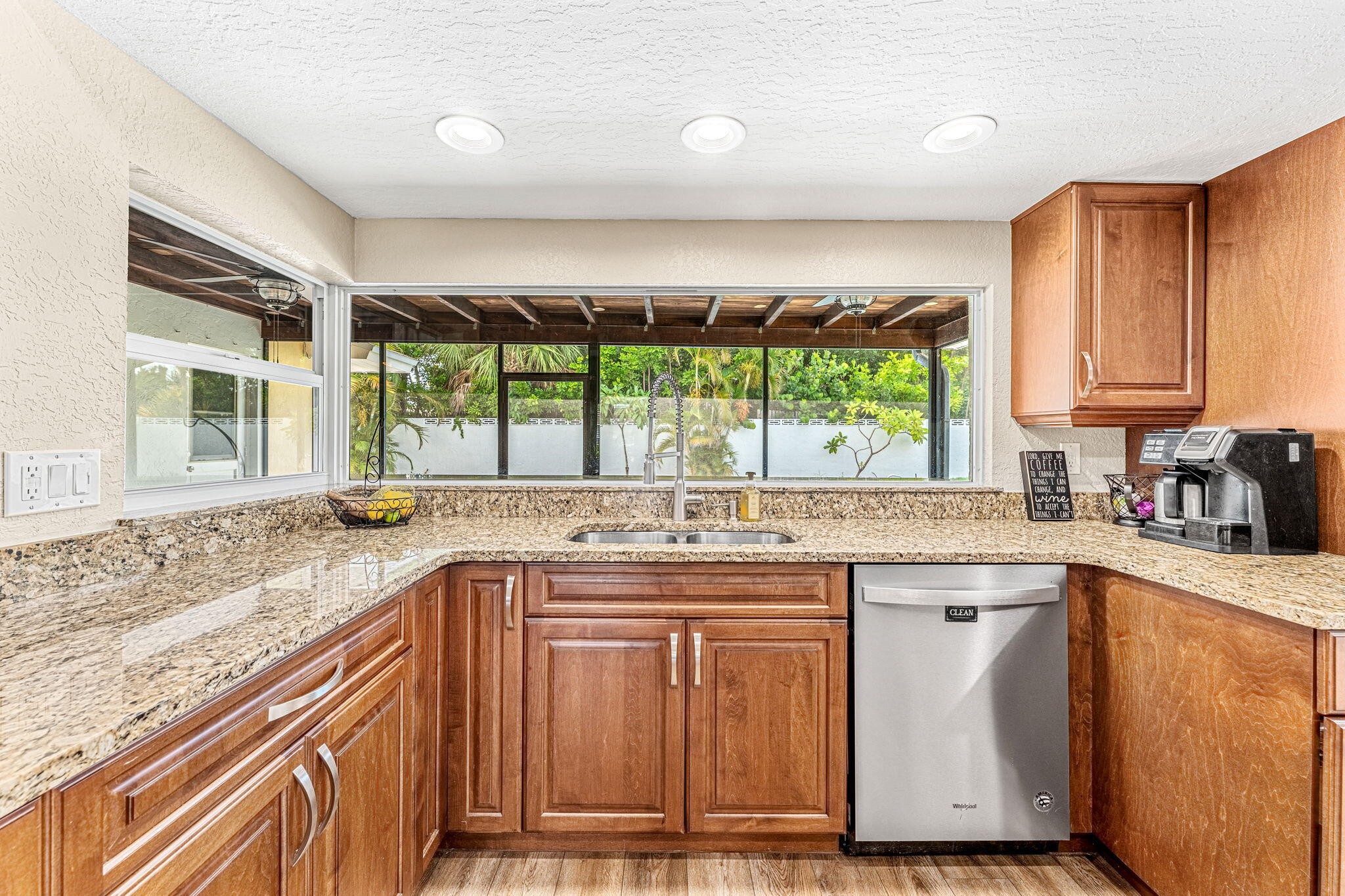 605 Bimini Road