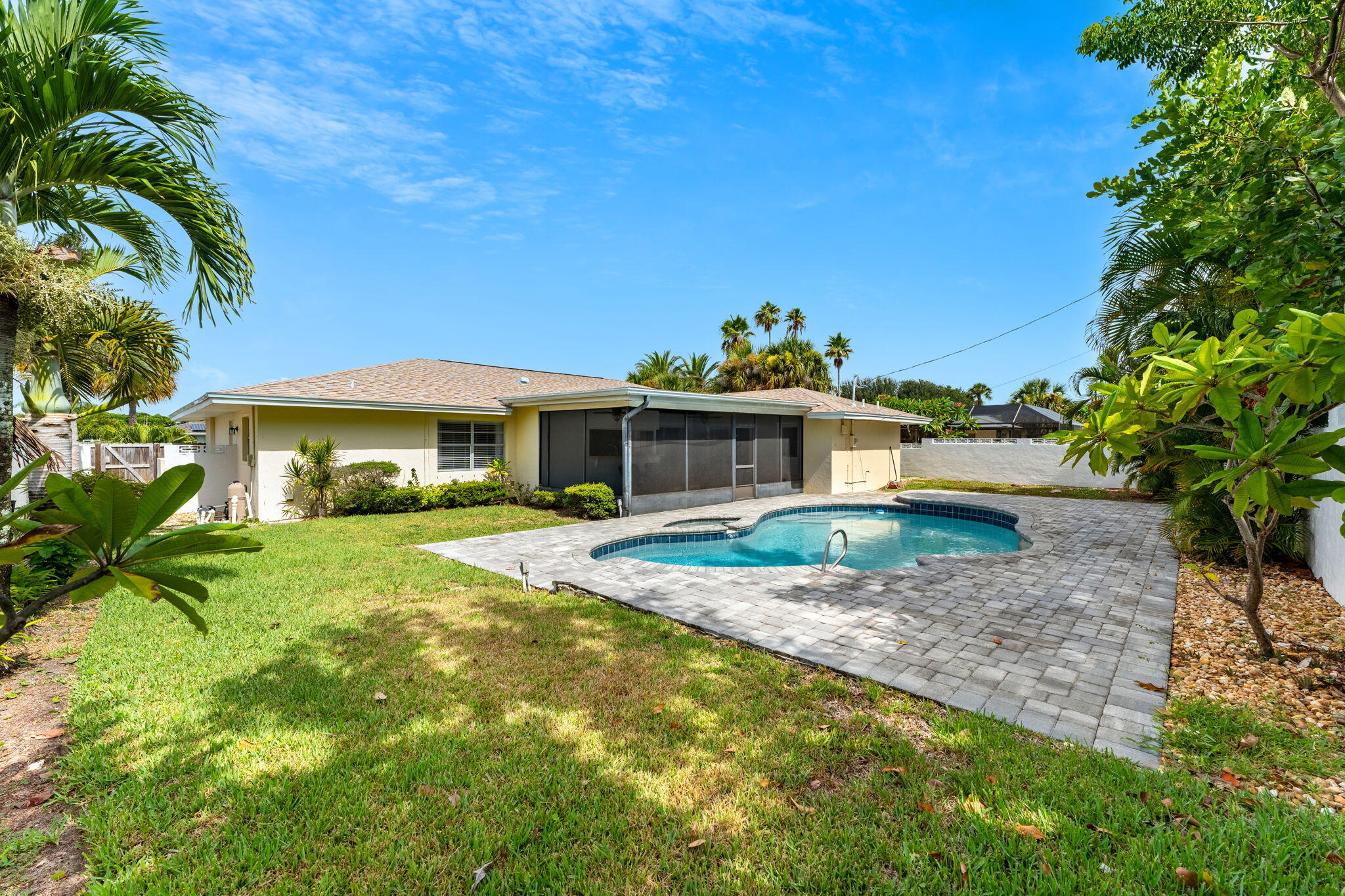 605 Bimini Road