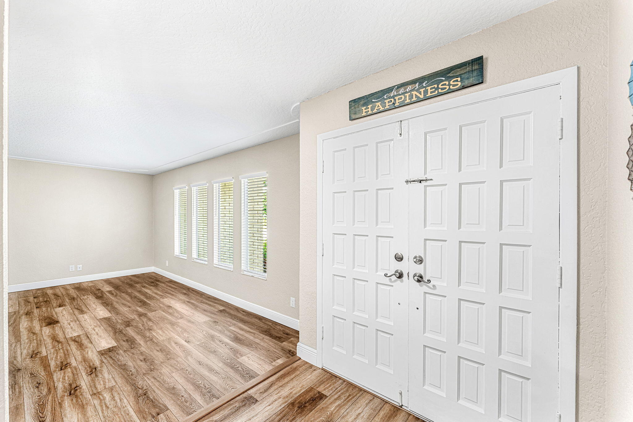 605 Bimini Road