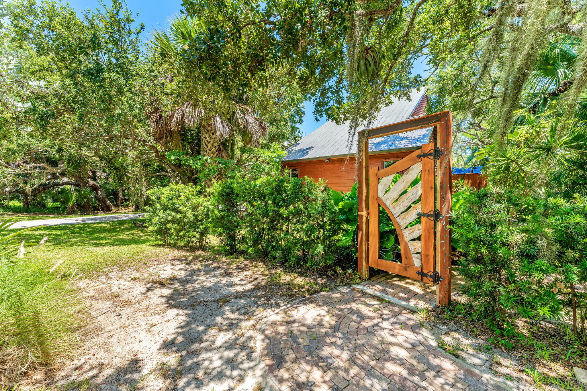 330 Indian Mound Drive