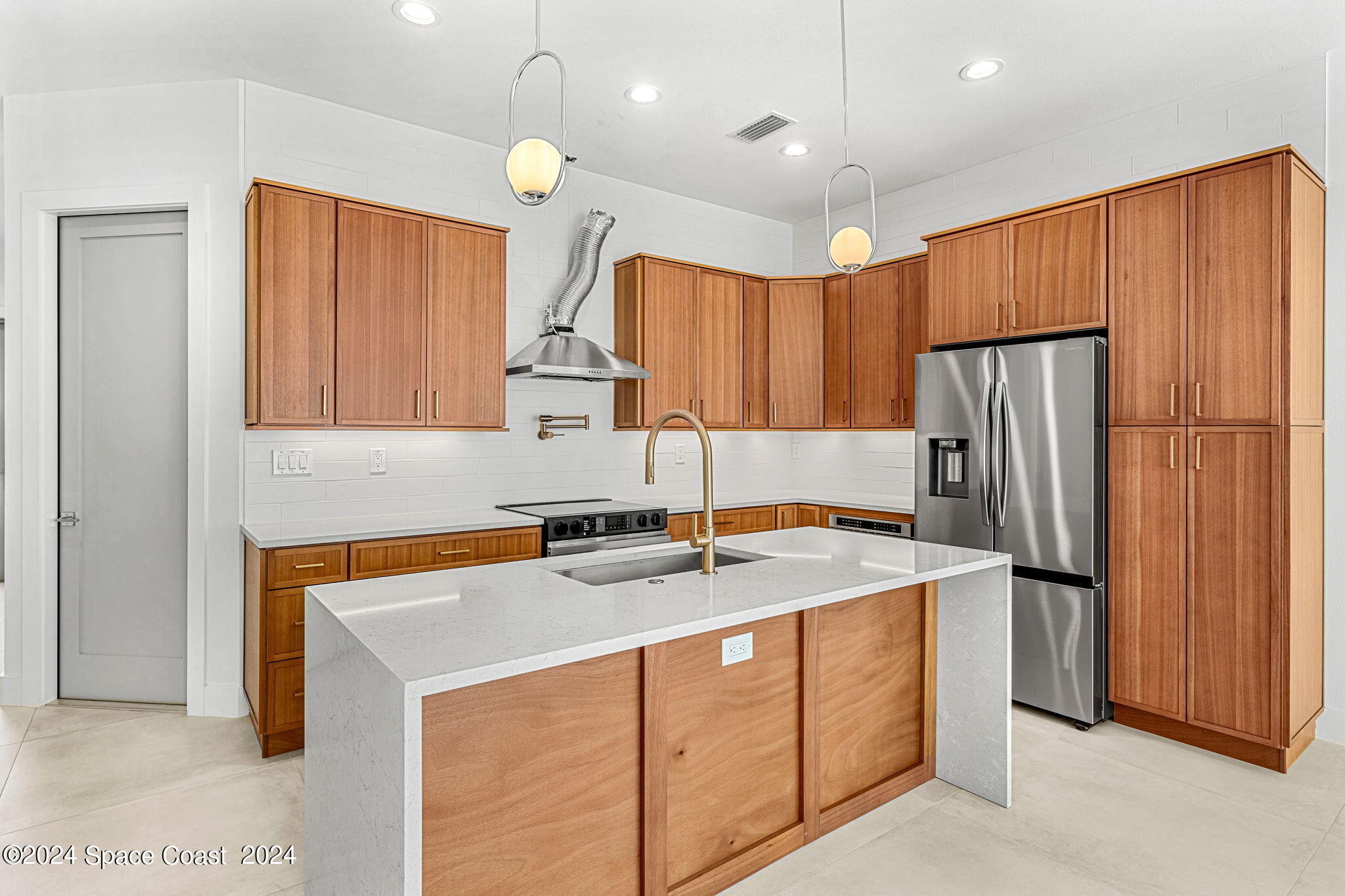 103 Tenth Avenue