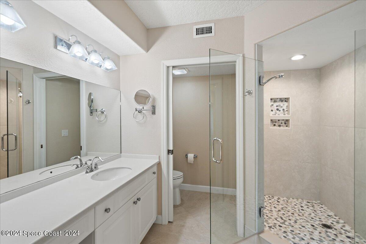 2065 Highway A1a, 1302