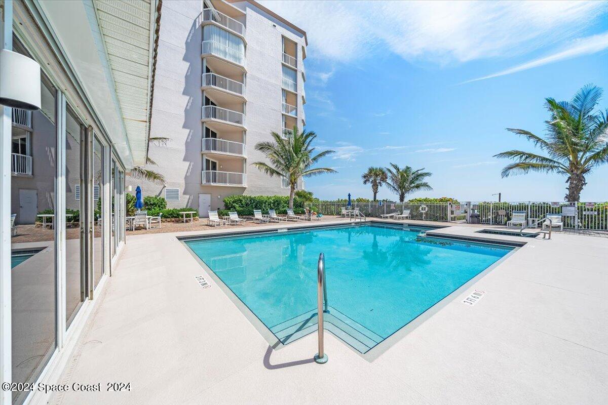 2065 Highway A1a, 1302