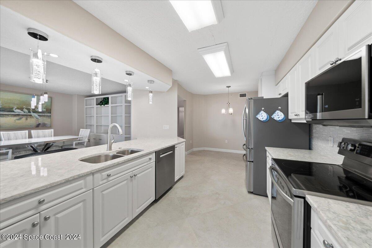 2065 Highway A1a, 1302