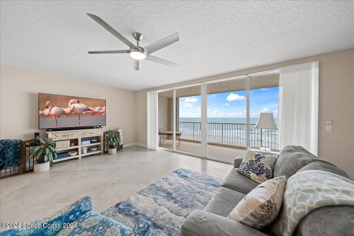 2065 Highway A1a, 1302