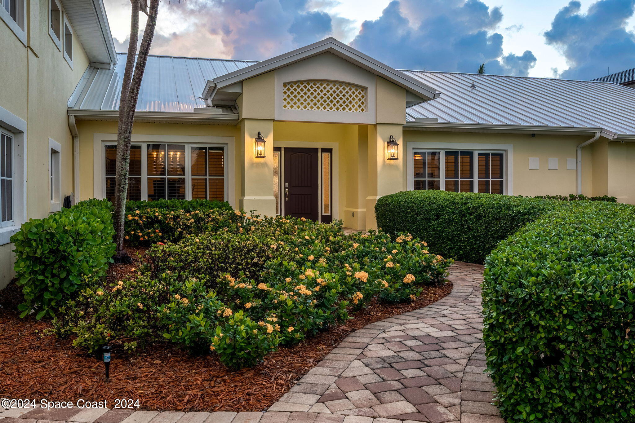 1601 S Miramar Avenue